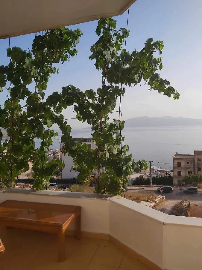 White Panorama Apartment Sarandë